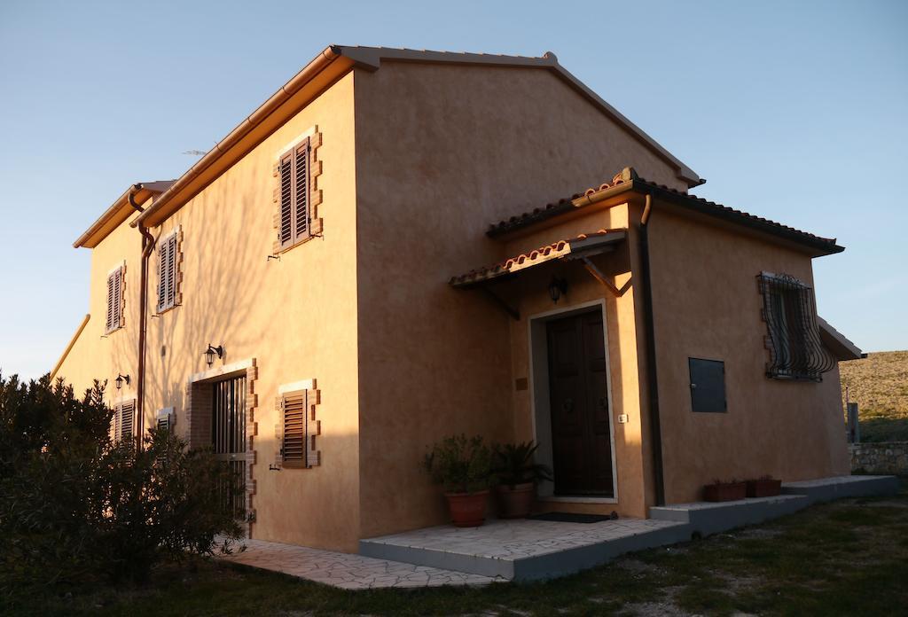 סטורניה Agriturismo Le Stiacce מראה חיצוני תמונה