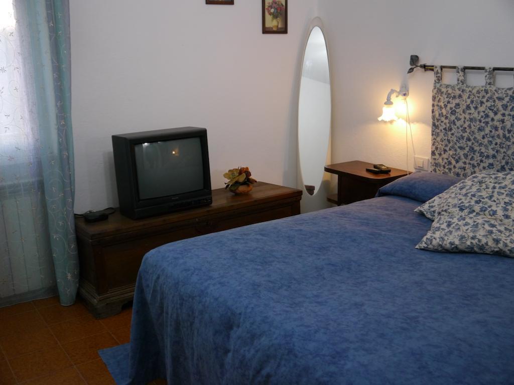 סטורניה Agriturismo Le Stiacce מראה חיצוני תמונה