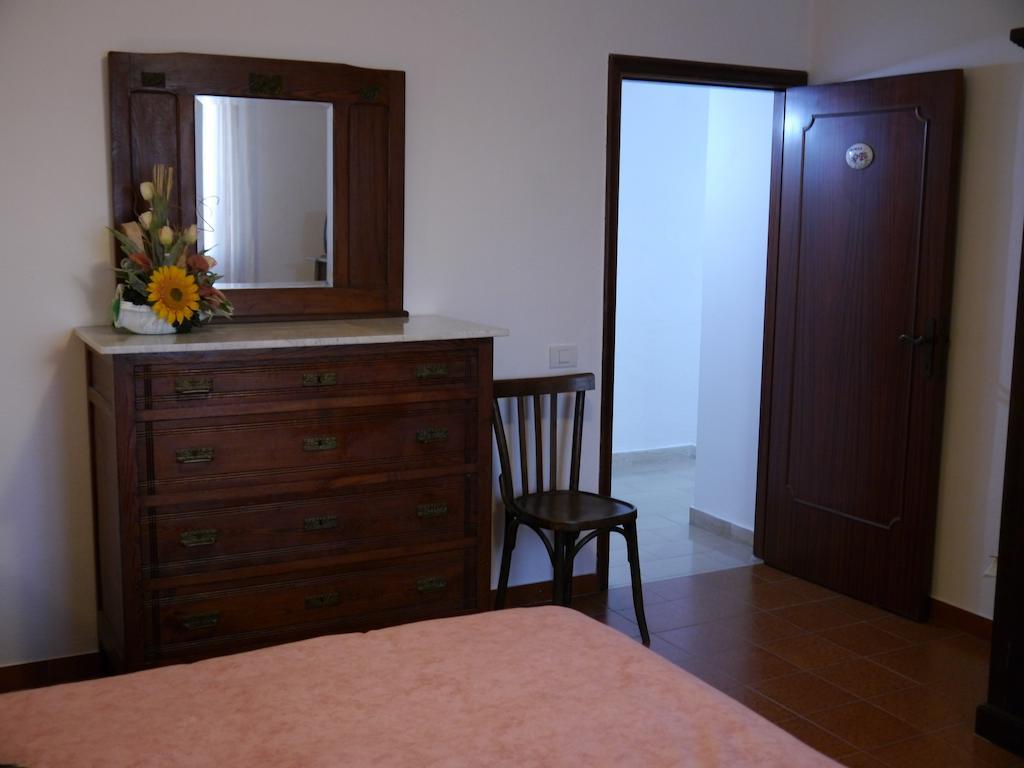 סטורניה Agriturismo Le Stiacce חדר תמונה